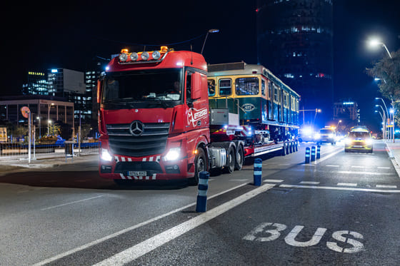 Un camió trasporta el 400